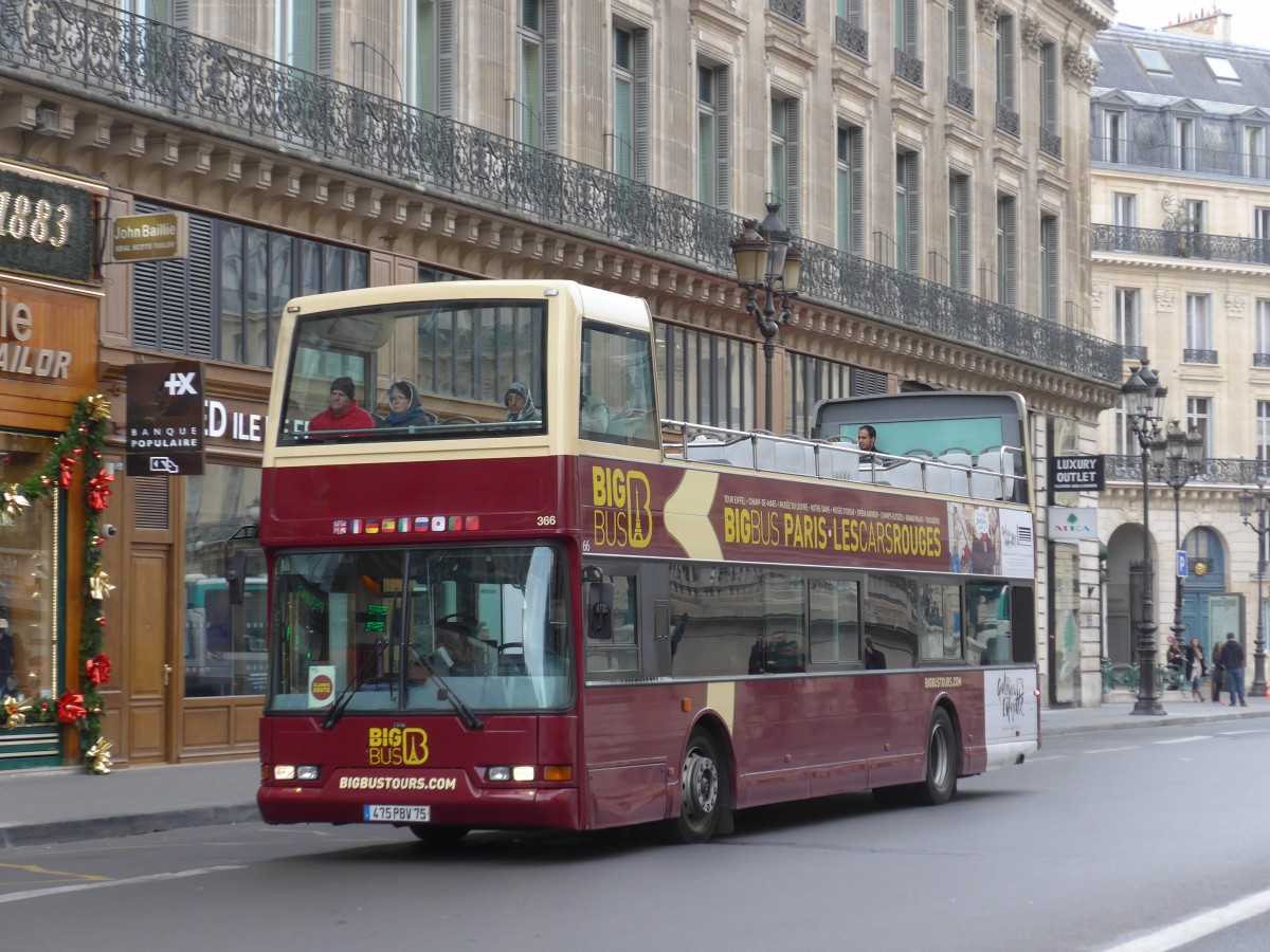 (166'889) - Big Bus, Paris - Nr. 366/475 PBV 75 - Volvo am 16. November 2015 in Paris, Opra