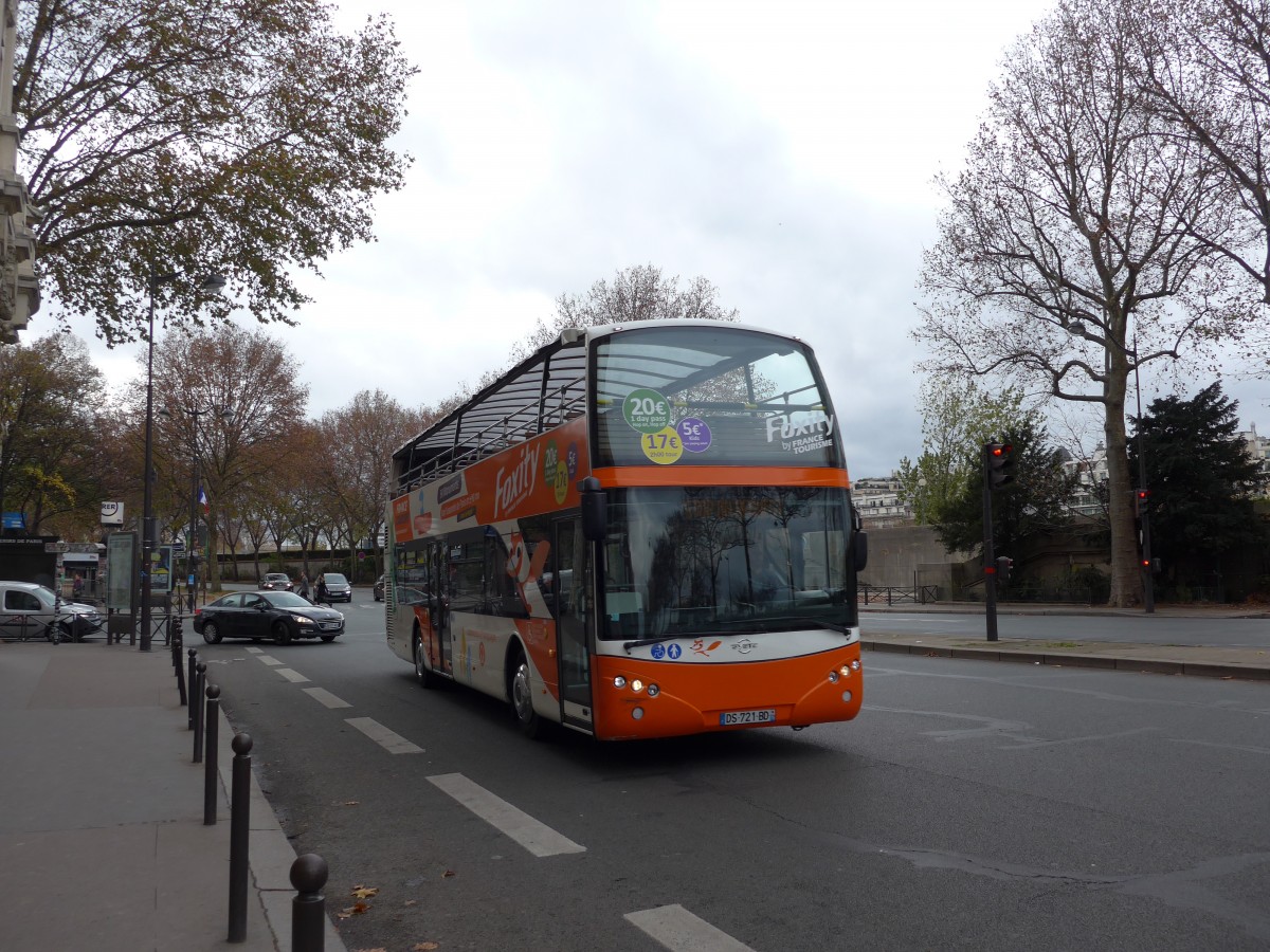 (167'193) - France Tourisme, Paris - DS 721 BD - Ayats am 17. November 2015 in Paris, Tour Eiffel