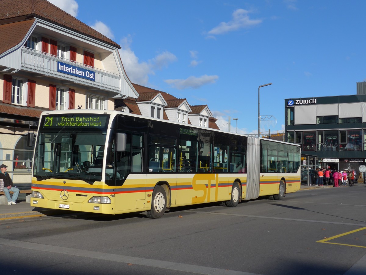 (167'489) - STI Thun - Nr.110/BE 700'110 - Mercedes am 23. November 2015 beim Bahnhof Interlaken Ost