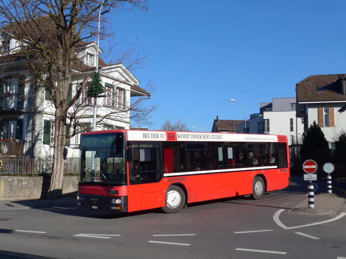 (167'862) - Bernmobil, Bern - Nr. 471/BE 427'471 - MAN/Gppel (ex Peyer, Niederwangen Nr. 71) am 20. Dezember 2015 beim Bahnhof Mnsingen