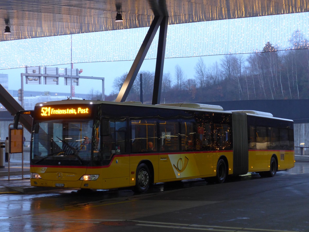 (168'300) - PostAuto Zrich - Nr. 286/ZH 780'687 - Mercedes am 2. Januar 2016 in Zrich, Flughafen