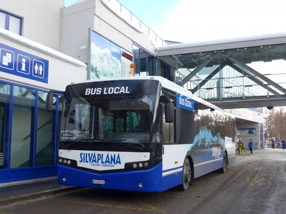 (168'509) - Corvatsch Power, Silvaplana - GR 100'924 - VDL (ex VDL Bus-Center, D-Bren) am 23. Januar 2016 in Surlej, Corvatschbahn