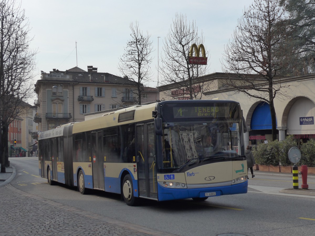 (168'627) - FART Locarno - Nr. 32/TI 63'832 - Solaris am 6. Februar 2016 beim Bahnhof Locarno