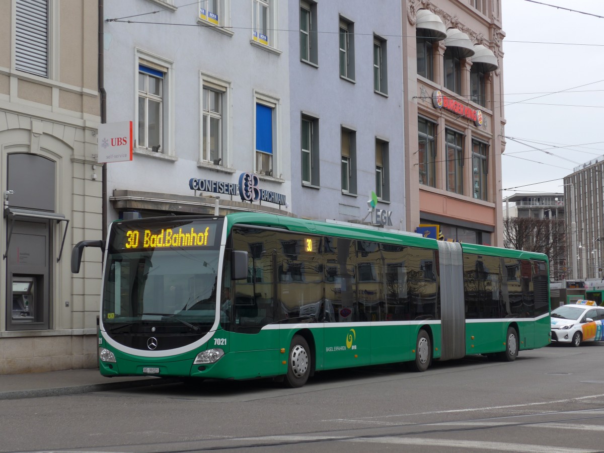 (168'743) - BVB Basel - Nr. 7021/BS 99'321 - Mercedes am 20. Februar 2016 beim Bahnhof Basel