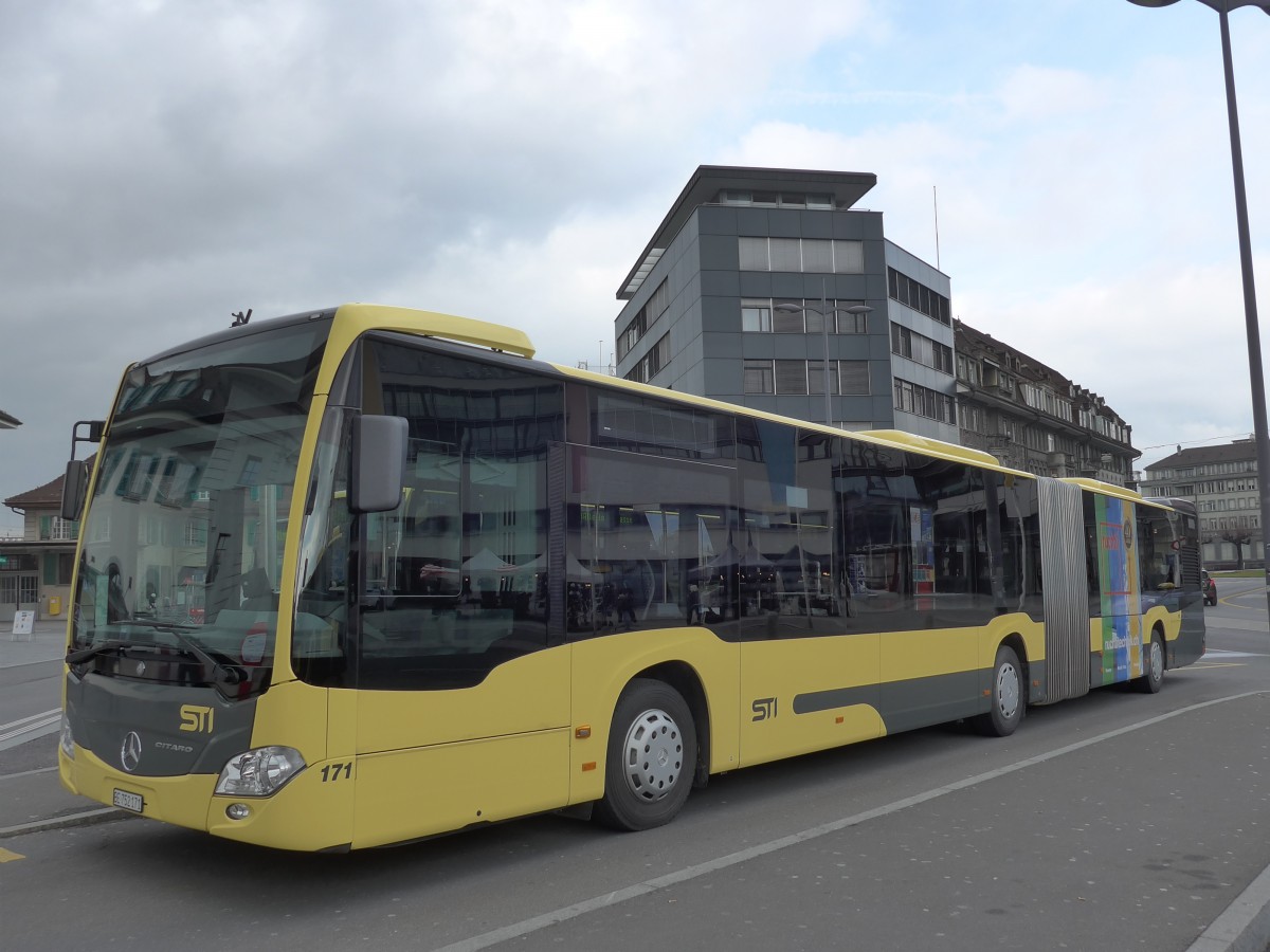 (168'928) - STI Thun - Nr. 171/BE 752'171 - Mercedes am 26. Februar 2016 beim Bahnhof Thun
