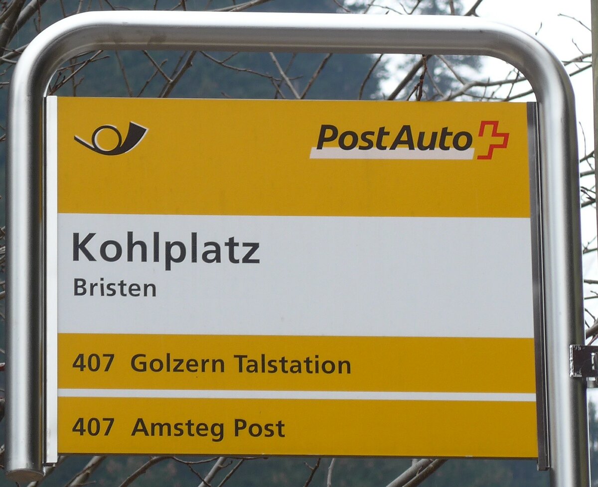 (169'445) - PostAuto-Haltestellenschild - Bristen, Kohlplatz - am 25. Mrz 2016
