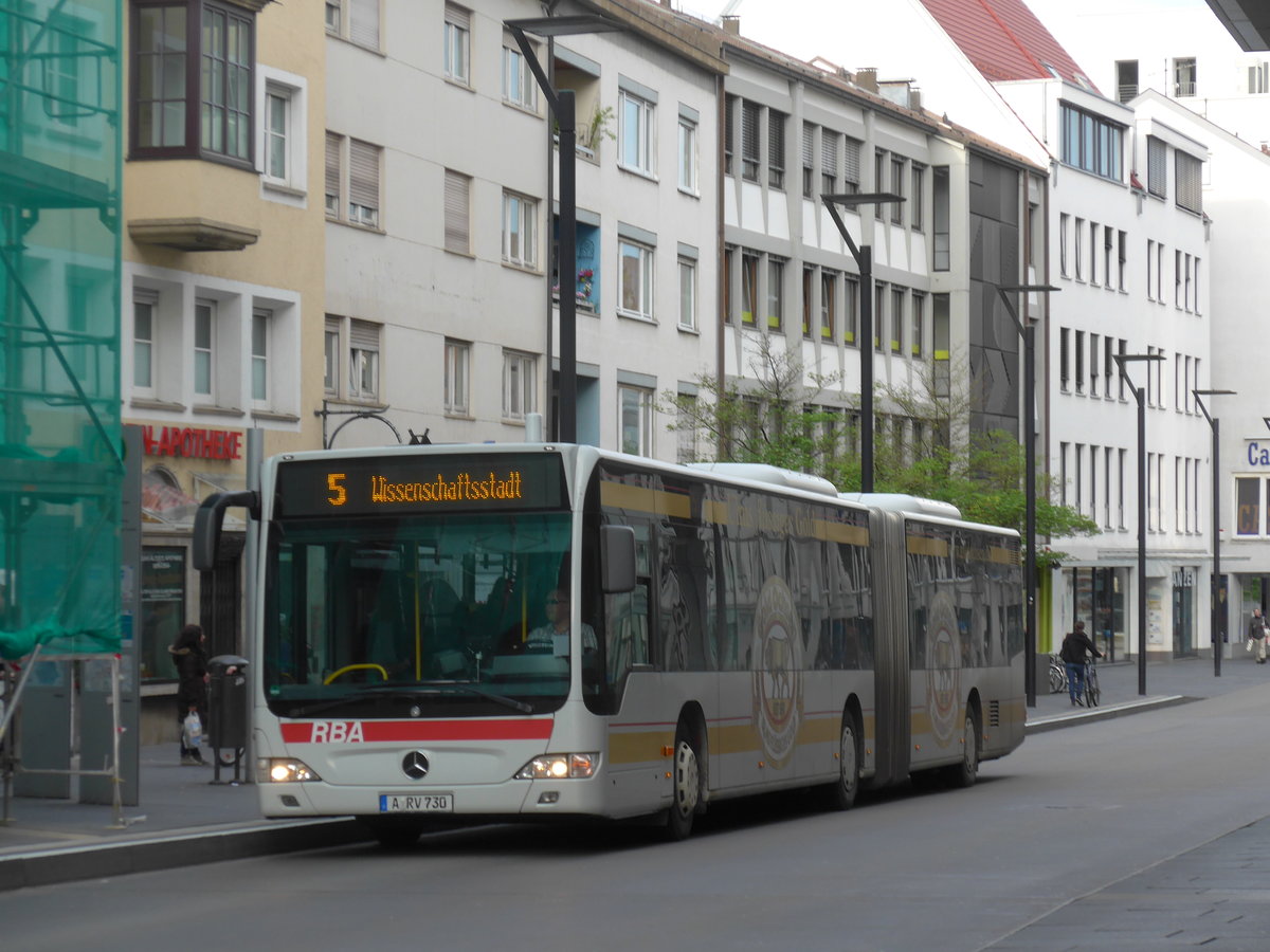 (171'082) - RBA Augsburg - A-RV 730 - Mercedes am 19. Mai 2016 in Ulm, Rathaus Ulm