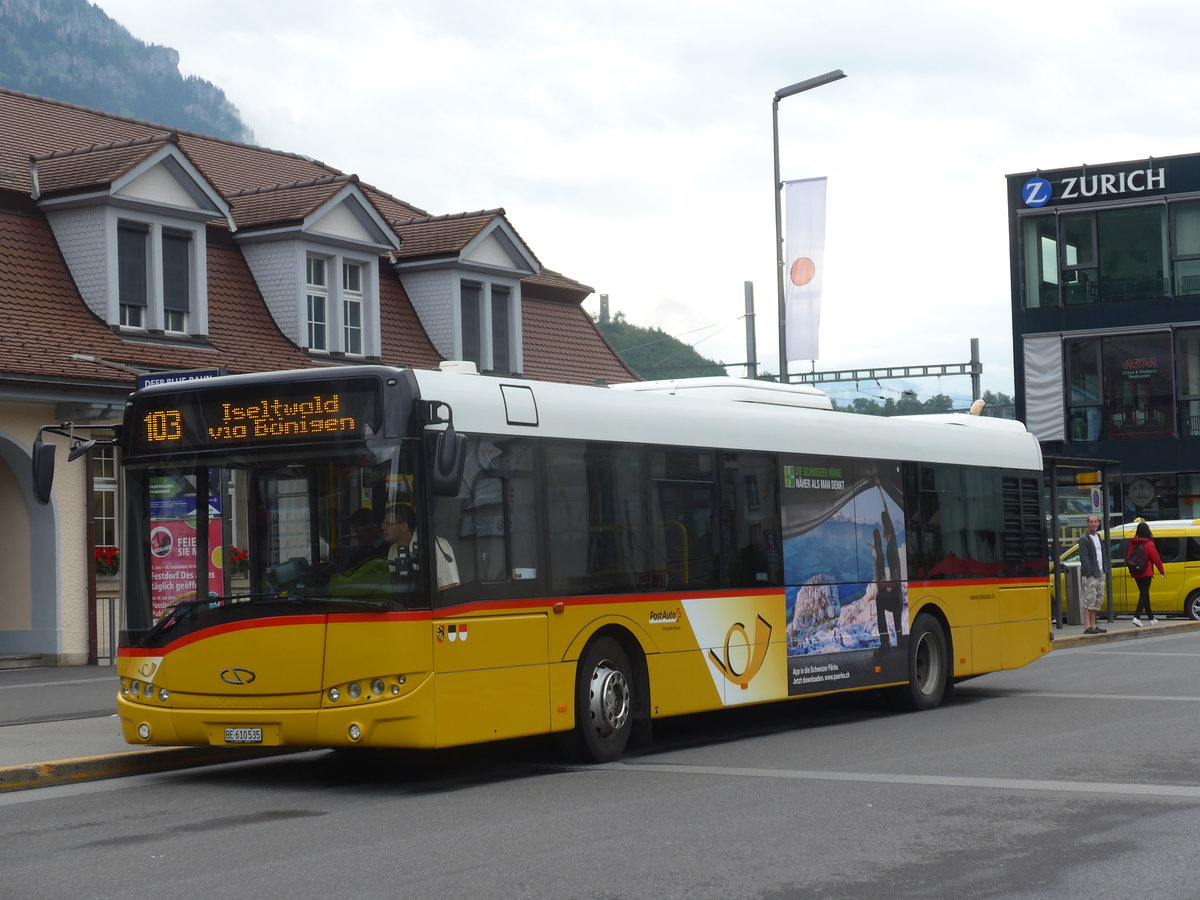 (172'205) - PostAuto Bern - BE 610'535 - Solaris am 26. Juni 2016 beim Bahnhof Interlaken Ost