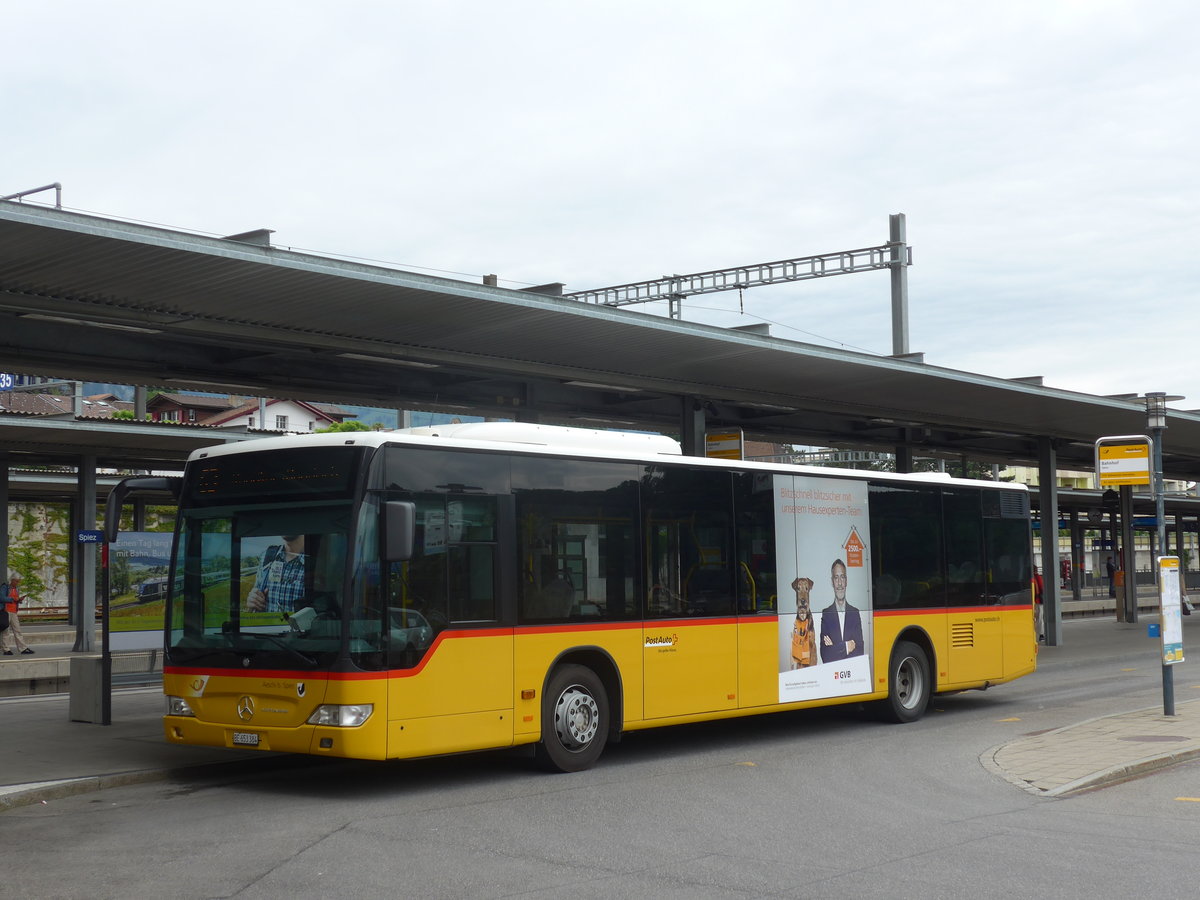 (172'529) - PostAuto Bern - BE 653'384 - Mercedes am 26. Juni 2016 beim Bahnhof Spiez