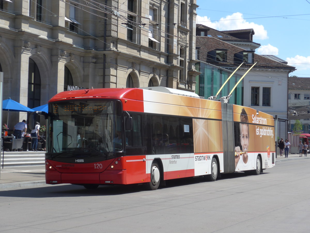 (172'679) - SW Winterthur - Nr. 120 - Hess/Hess Gelenktrolleybus am 27. Juni 2016 beim Hauptbahnhof Winterthur