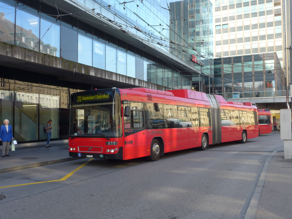 (175'260) - Bernmobil, Bern - Nr. 811/BE 612'811 - Volvo am 26. September 2016 beim Bahnhof Bern