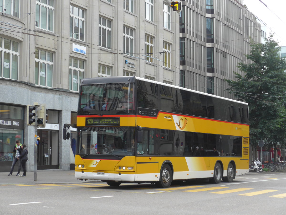 (175'635) - Casutt, Gossau - SG 268'054 - Neoplan am 15. Oktober 2016 beim Bahnhof St. Gallen