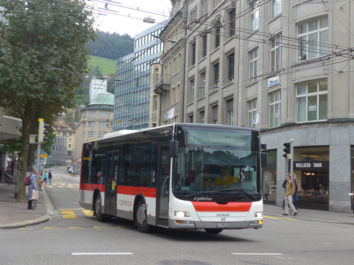 (175'650) - St. Gallerbus, St. Gallen - Nr. 263/SG 198'263 - MAN am 15. Oktober 2016 beim Bahnhof St. Gallen