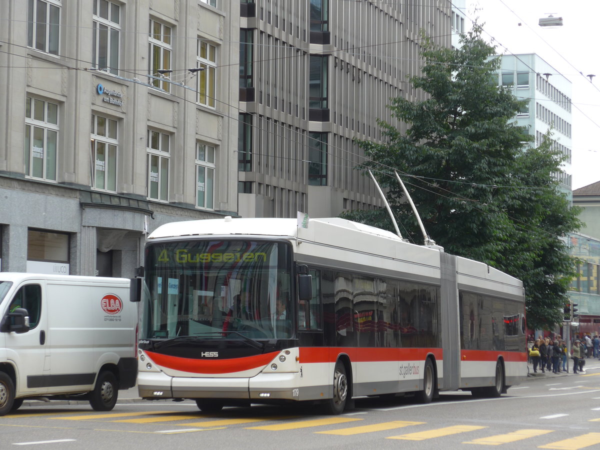 (175'679) - St. Gallerbus, St. Gallen - Nr. 179 - Hess/Hess Gelenktrolleybus am 15. Oktober 2016 beim Bahnhof St. Gallen