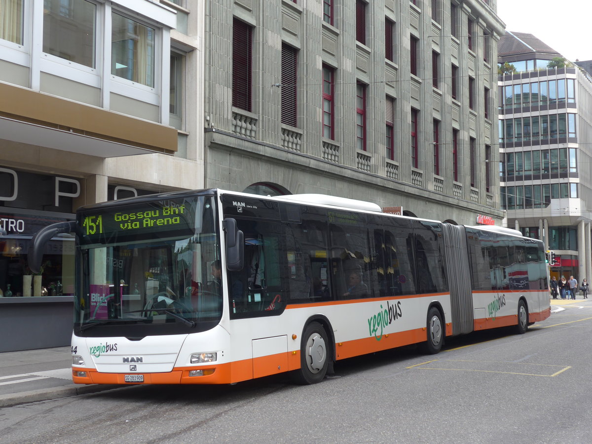(175'688) - Regiobus, Gossau - Nr. 44/SG 283'909 - MAN am 15. Oktober 2016 beim Bahnhof St. Gallen