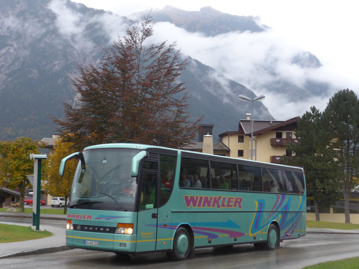 (175'899) - Aus Deutschland: Winkler - RO-HZ 315 - Setra am 19. Oktober 2016 in Pertisau, Karwendellift