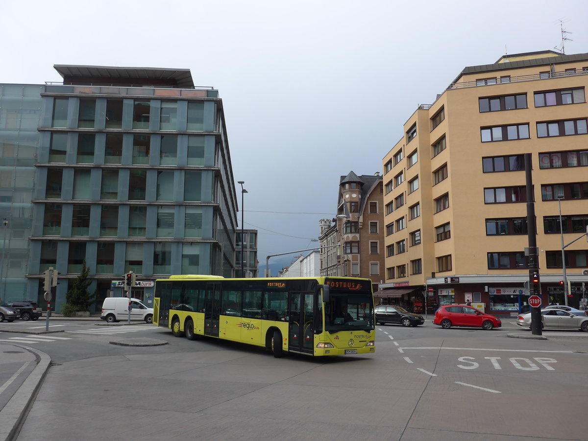 (176'177) - PostBus - PT 12'634 - Mercedes am 21. Oktober 2016 beim Bahnhof Innsbruck