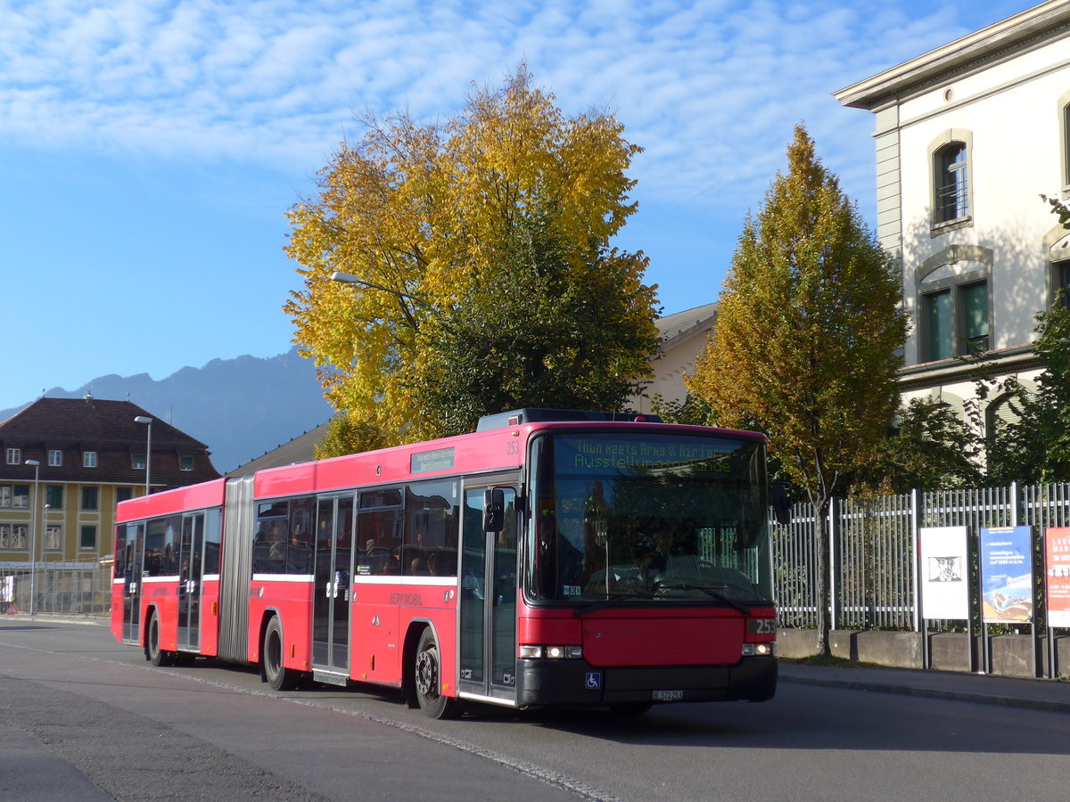 (176'221) - Bernmobil, Bern - Nr. 253/BE 572'253 - Volvo/Hess am 22. Oktober 2016 in Thun, Stockhornstrasse