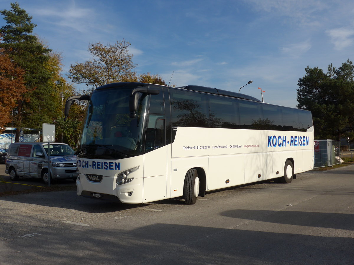 (176'534) - Koch, Basel - BS 4022 - VDL am 4. November 2016 in Dietlikon, Bahnhof/Bad
