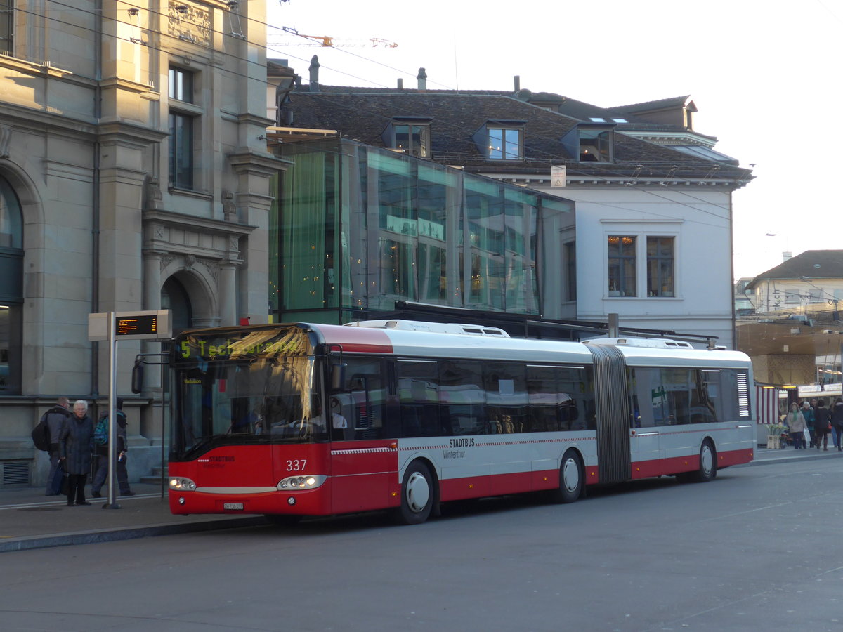 (176'812) - SW Winterthur - Nr. 337/ZH 730'337 - Solaris am 28. November 2016 beim Hauptbahnhof Winterthur