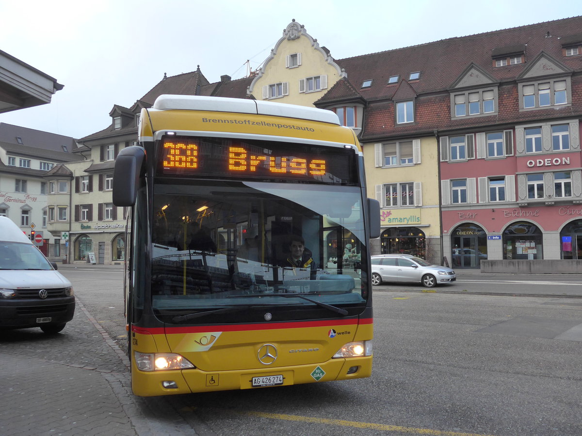 (177'293) - Voegtlin-Meyer, Brugg - Nr. 274/AG 426'274 - Mercedes am 24. Dezember 2016 beim Bahnhof Brugg