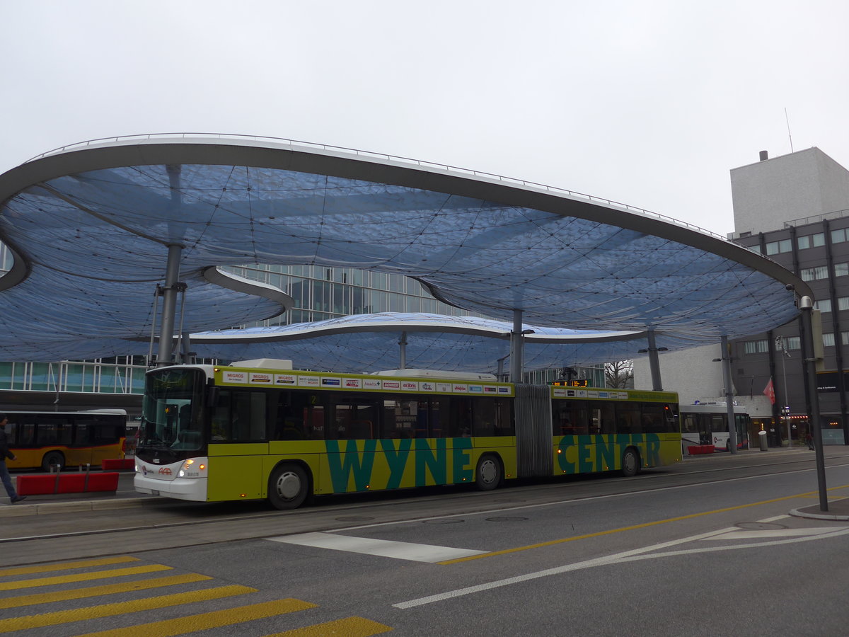 (177'305) - AAR bus+bahn, Aarau - Nr. 176/AG 374'176 - Scania/Hess am 24. Dezember 2016 beim Bahnhof Aarau