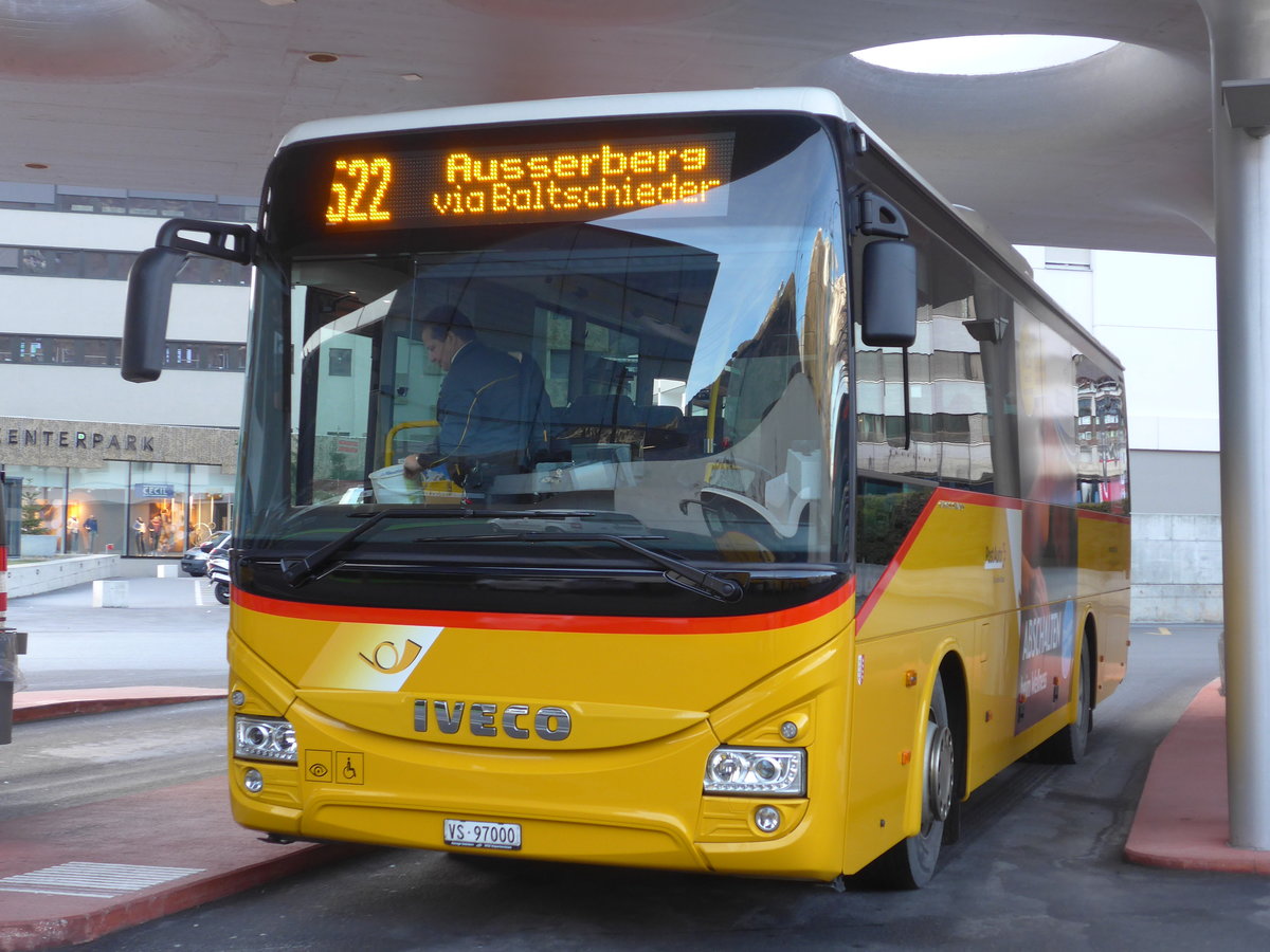 (177'345) - BUS-trans, Visp - VS 97'000 - Iveco am 26. Dezember 2016 beim Bahnhof Visp