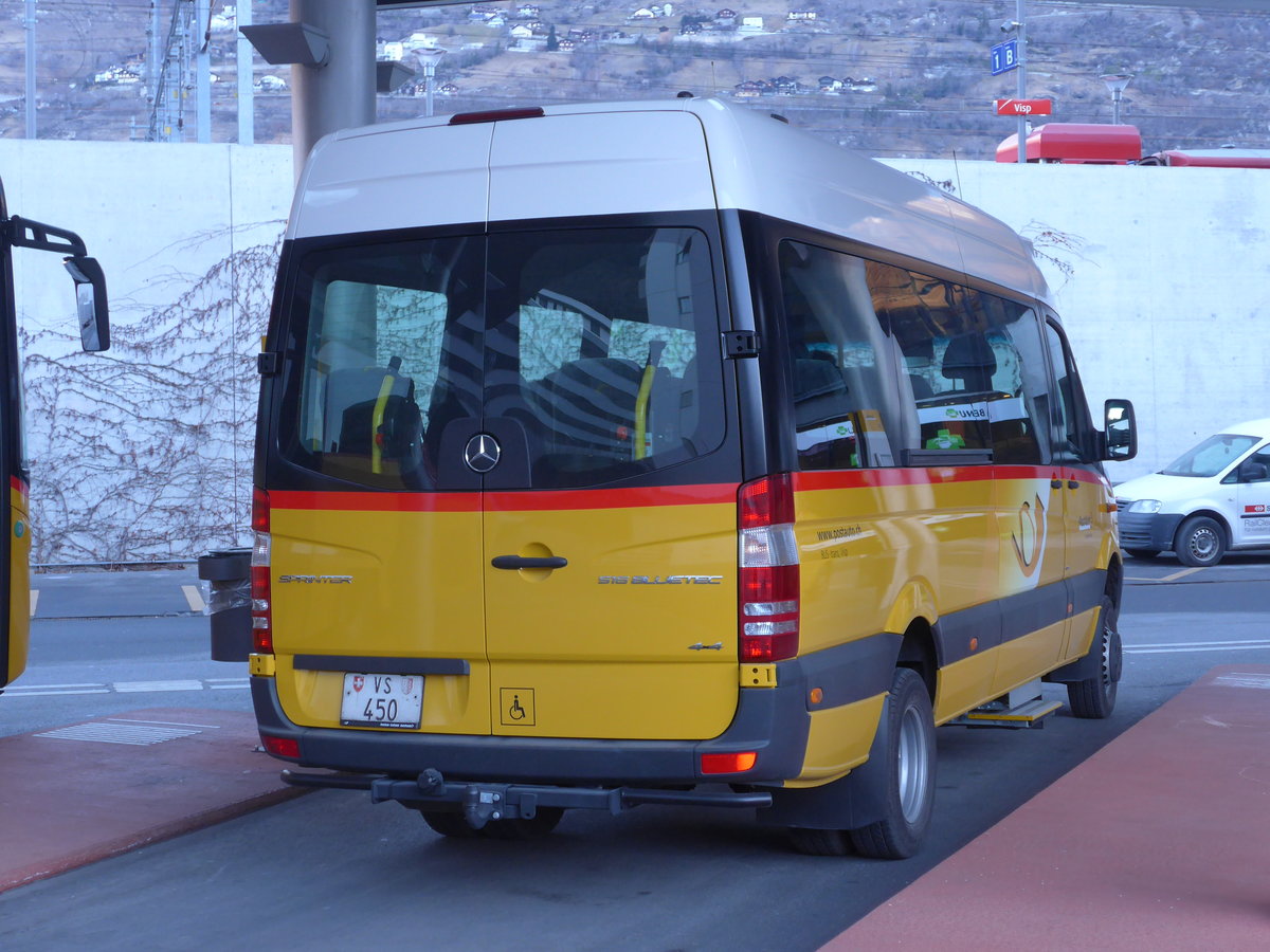 (177'510) - BUS-trans, Visp - VS 450 - Mercedes am 1. Januar 2017 beim Bahnhof Visp