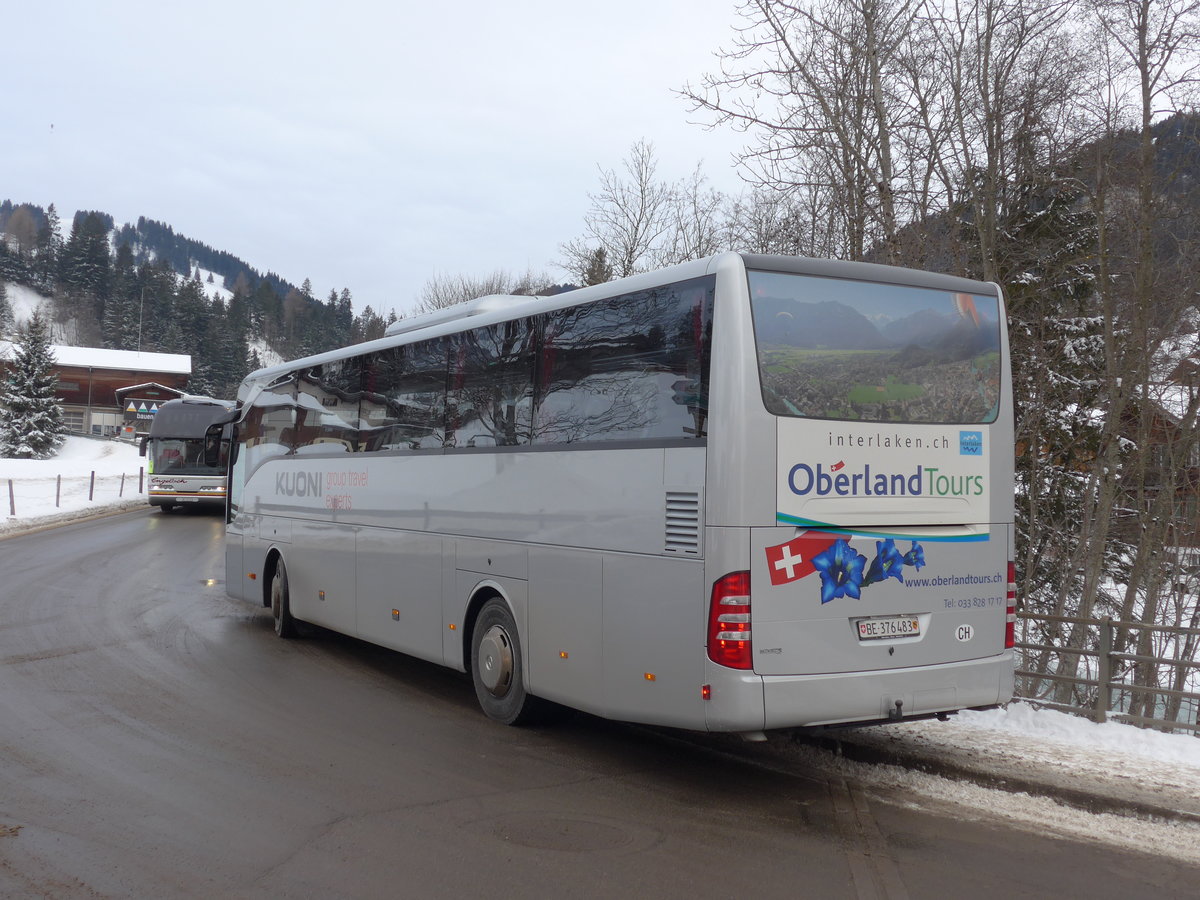 (177'886) - Oberland Tours, Grindelwald - Nr. 40/BE 376'483 - Mercedes am 7. Januar 2017 in Adelboden, Oey