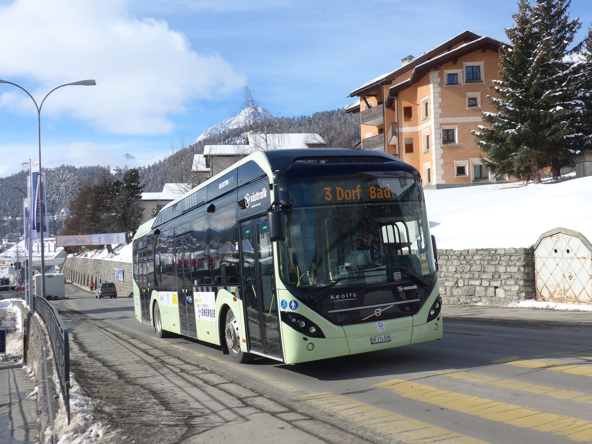 (178'389) - Aus Schwden: Keolis, Gteborg - Nr. 2036/GR 174'508 - Volvo am 9. Februar 2017 beim Bahnhof St. Moritz (Einsatz Chrisma)