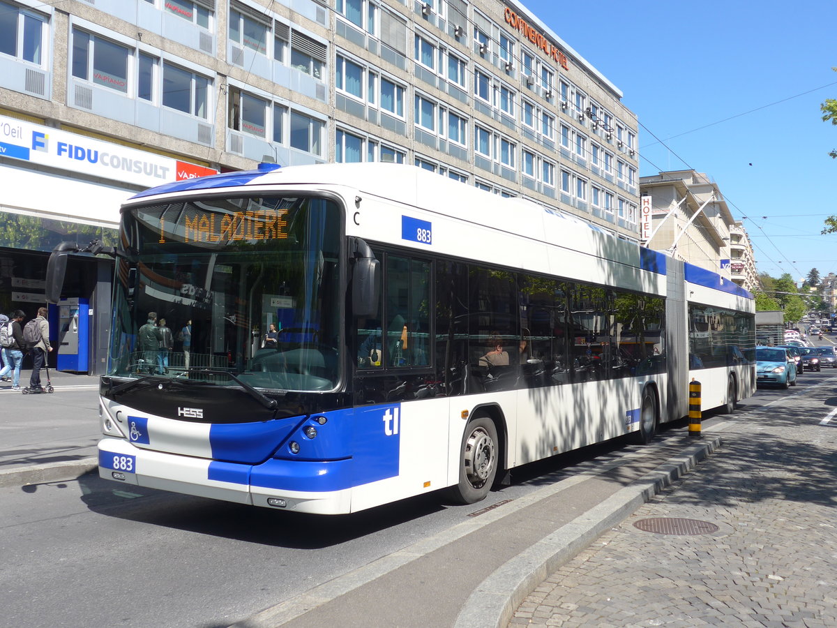 (179'881) - TL Lausanne - Nr. 883 - Hess/Hess Gelenktrolleybus am 29. April 2017 beim Bahnhof Lausanne