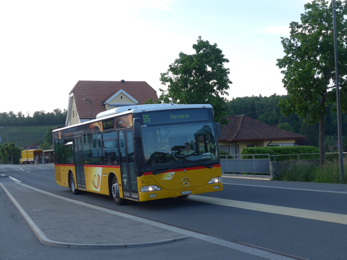 (180'150) - PostAuto Bern - BE 653'384 - Mercedes (ex Nr. 532; ex BE 610'544; ex BE 614'044) am 17. Mai 2017 beim Bahnhof Spiez