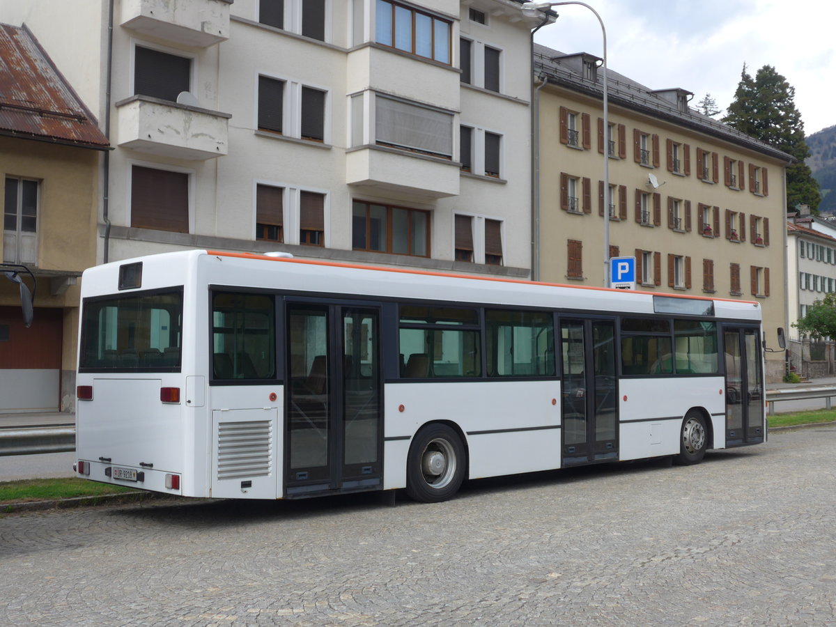 (180'657) - Meyer, Gschenen - UR 9218 - Mercedes (ex BSU Solothurn Nr. 65; ex BSU Solothurn Nr. 59) am 23. Mai 2017 beim Bahnhof Airolo