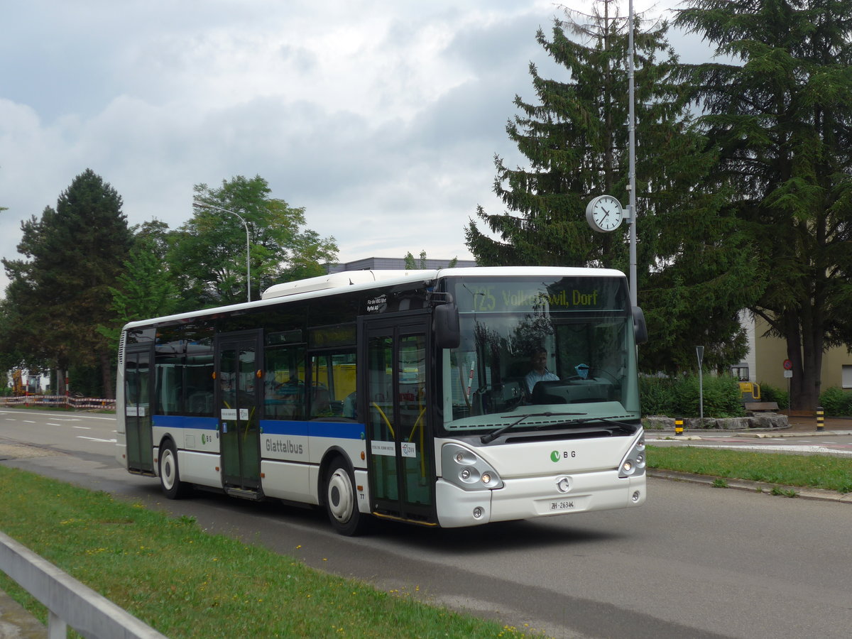 (181'927) - Ryffel, Volketswil - Nr. 77/ZH 26'344 - Irisbus am 10. Juli 2017 in Volketswil, Zentrum
