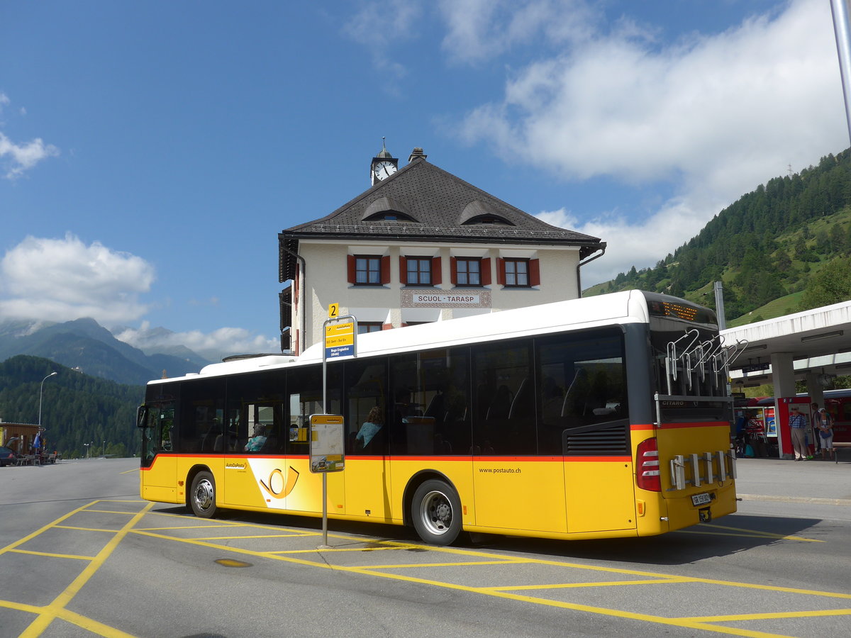 (182'718) - PostAuto Graubnden - GR 159'302 - Mercedes am 5. August 2017 beim Bahnhof Scuol-Tarasp