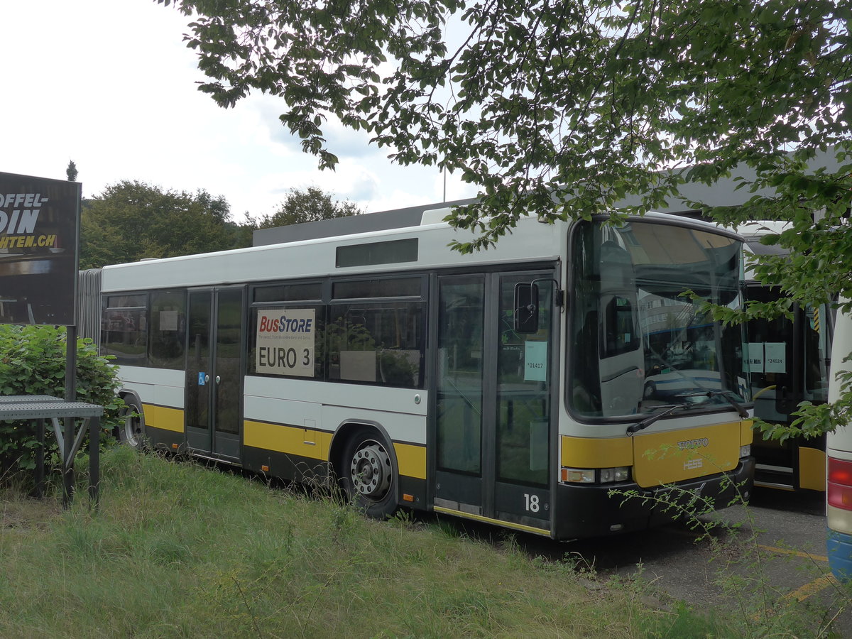 (183'751) - VBSH Schaffhausen - Nr. 18 - Volvo/Hess am 20. August 2017 in Dbendorf, EvoBus