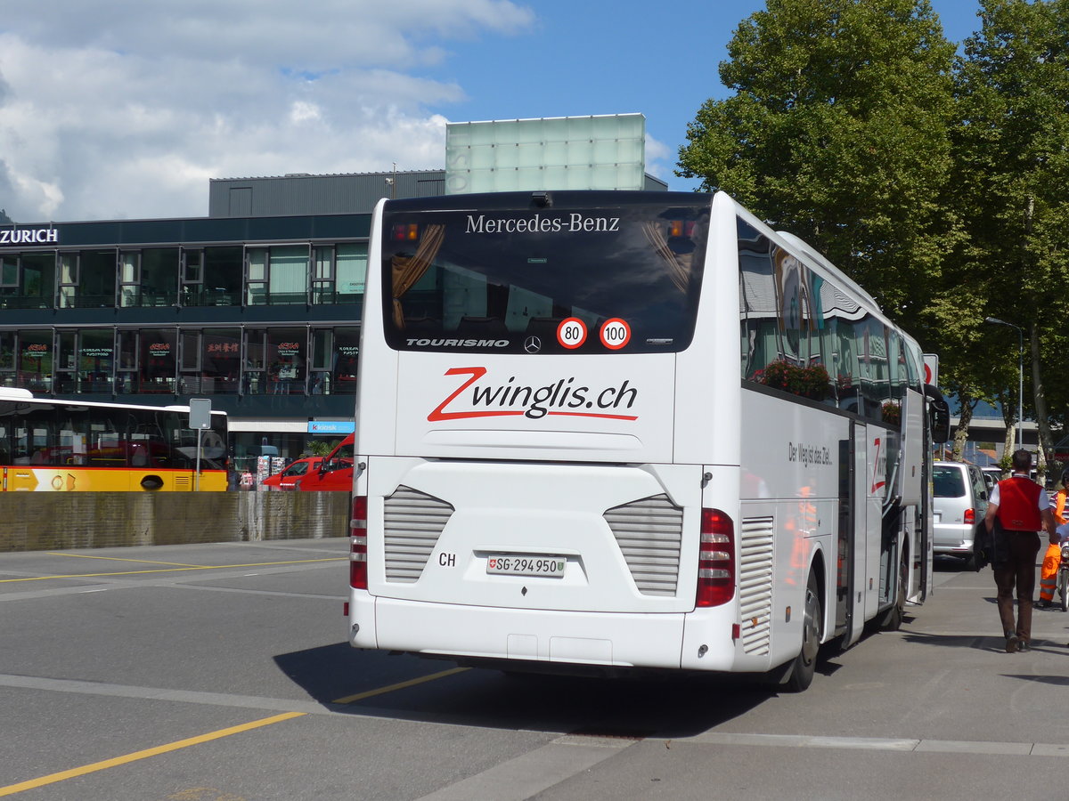 (184'600) - Zwingli, Nesslau - SG 294'950 - Mercedes am 3. September 2017 beim Bahnhof Interlaken Ost