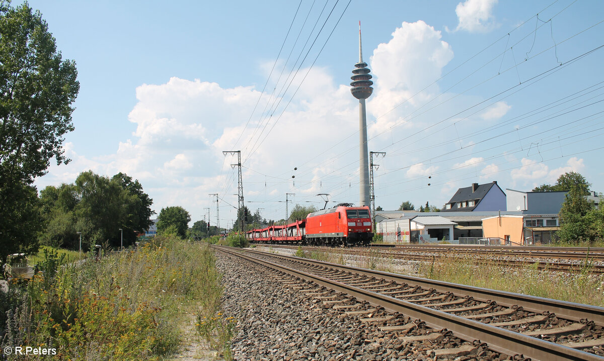 185 046-0 zieht mit einem leeren Autotransportzug durch Nürnberg Hohe Marter. 13.08.24