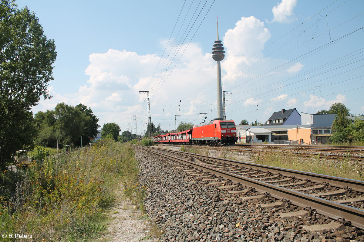 185 046-0 zieht mit einem leeren Autotransportzug durch Nürnberg Hohe Marter. 13.08.24