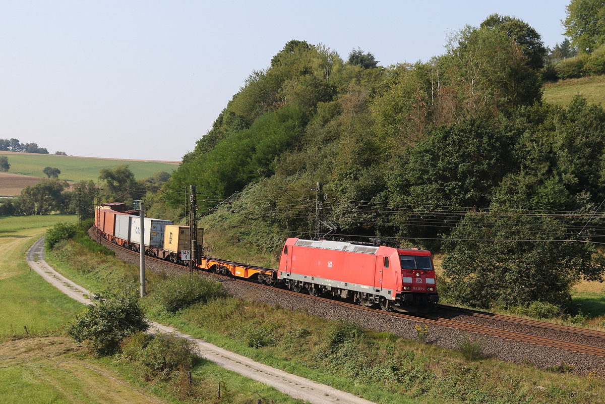 185 385 aus Fulda kommend am 27. August 2019 bei Hermannspiegel.