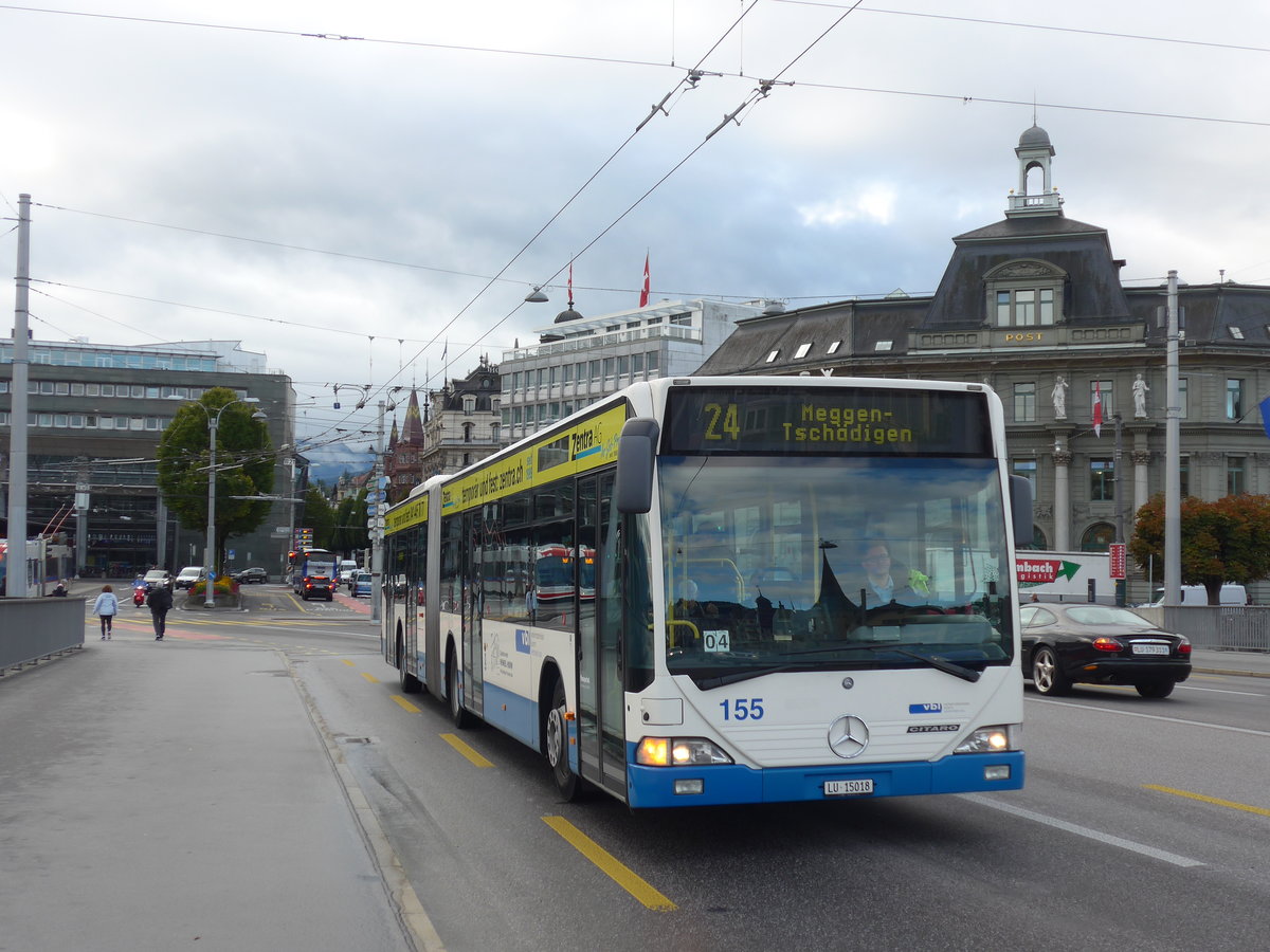 (185'118) - VBL Luzern - Nr. 155/LU 15'018 - Mercedes am 18. September 2017 in Luzern, Bahnhofbrcke