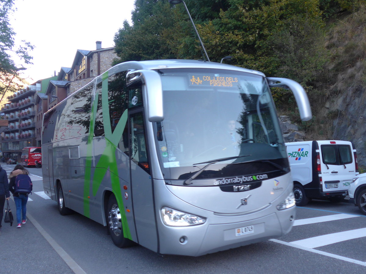 (185'606) - Andbus, Andorra la Vella - L0743 - Volvo/Irizar am 29. September 2017 in La Massana, El Pui
