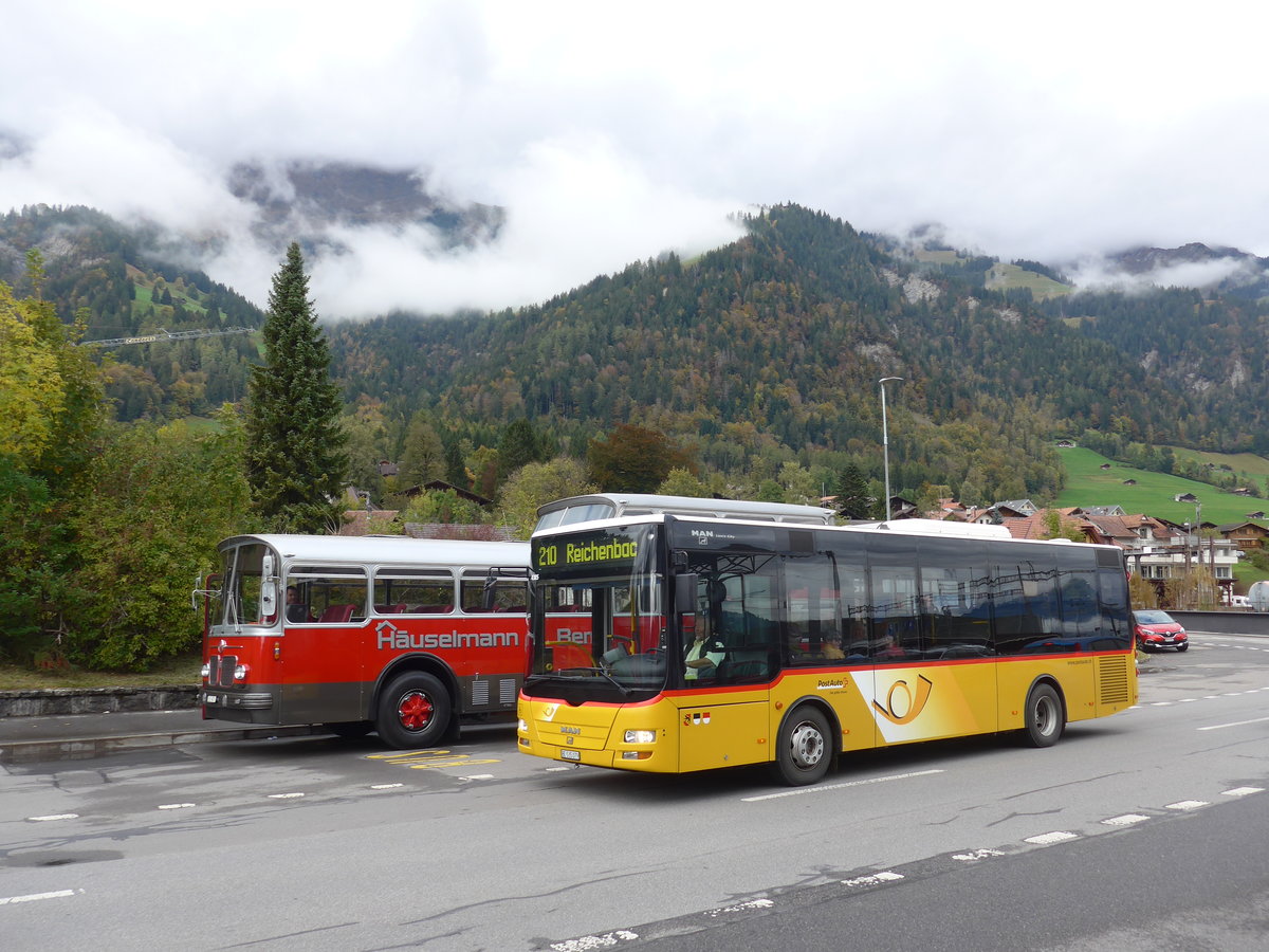 (185'777) - PostAuto Bern - BE 535'079 - MAN/Gppel (ex Nr. 217; ex RBS Worblaufen Nr. 217) am 8. Oktober 2017 beim Bahnhof Frutigen