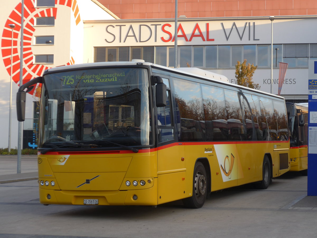 (185'910) - Schmidt, Oberbren - SG 356'516 - Volvo (ex PostAuto Ostschweiz) am 19. Oktober 2017 beim Bahnhof Wil