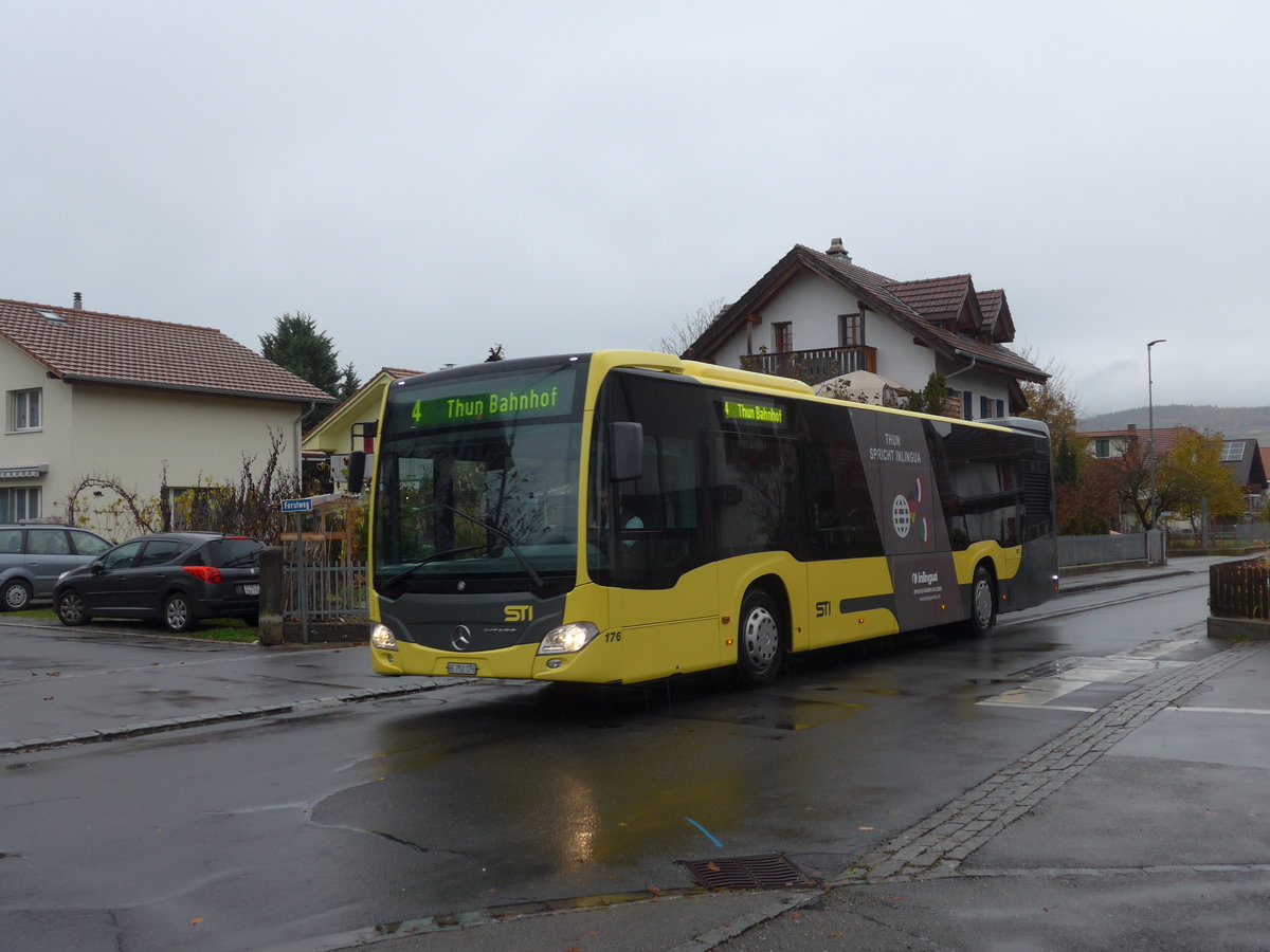 (186'260) - STI Thun - Nr. 176/BE 752'176 - Mercedes am 5. November 2017 in Thun-Lerchenfeld, Forstweg