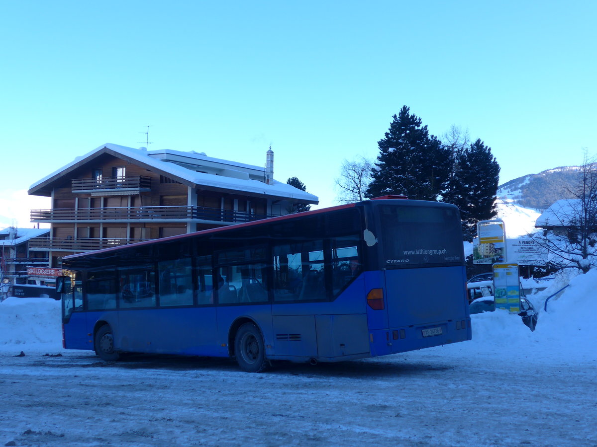 (186'987) - Lathion, Sion - Nr. 5/VS 24'726 - Mercedes (ex Chrisma, St. Moritz Nr. 1) am 17. Dezember 2017 in Haute-Nendaz, Tlcabine