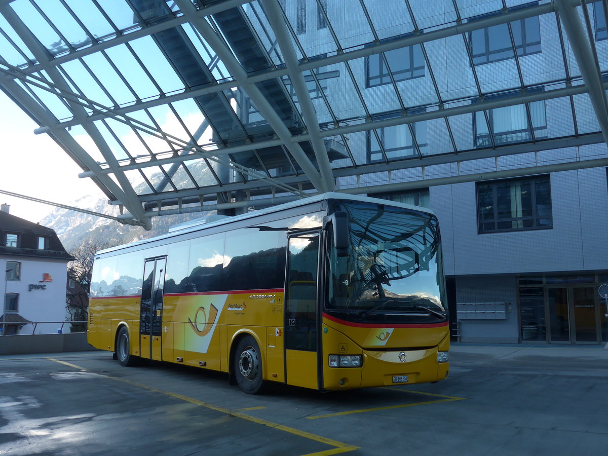 (187'597) - PostAuto Graubnden - GR 106'554 - Irisbus am 1. Januar 2018 in Chur, Postautostation