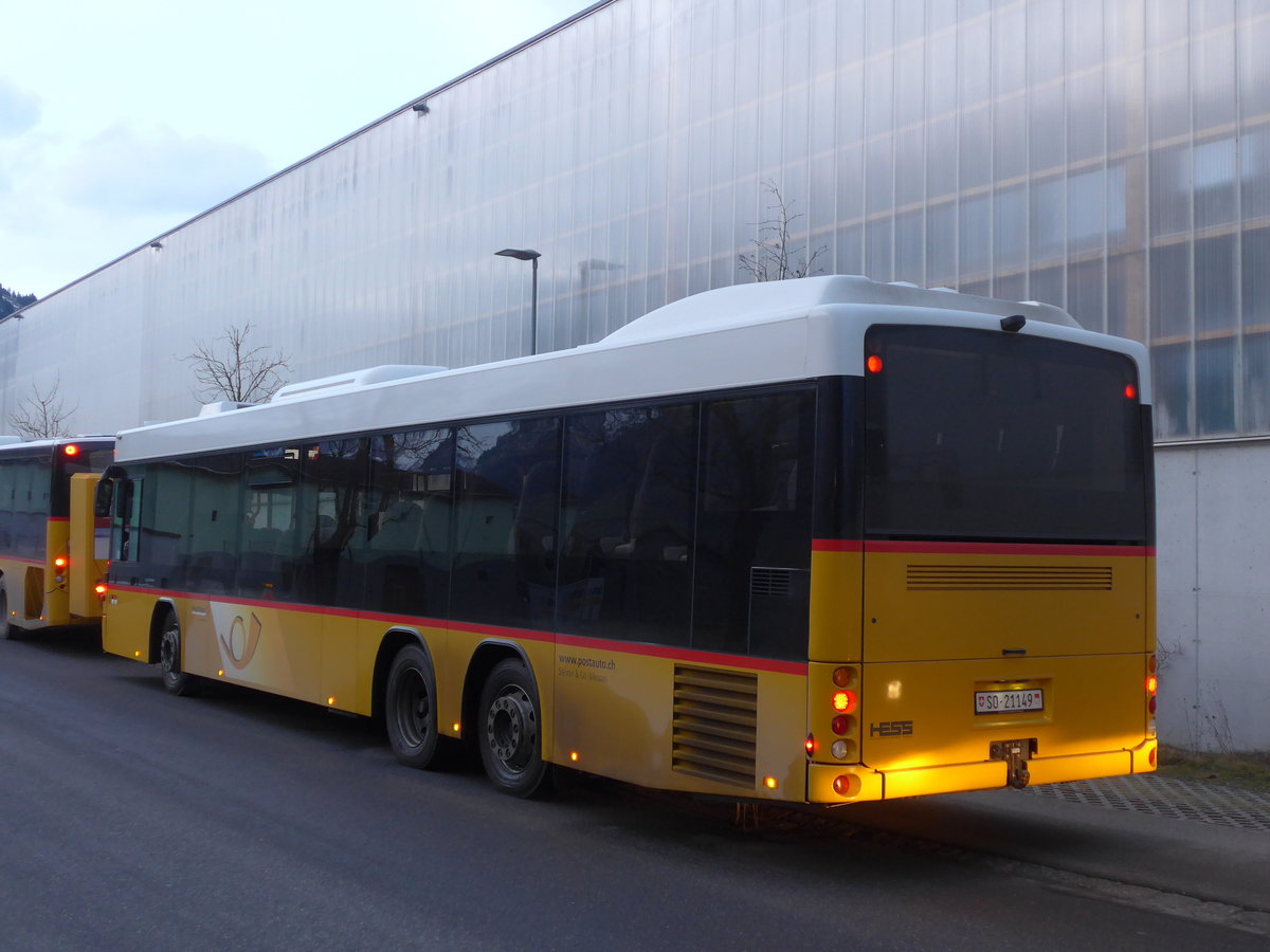 (187'690) - Steiner, Messen - SO 21'149 - Scania/Hess am 7. Januar 2018 beim Bahnhof Frutigen