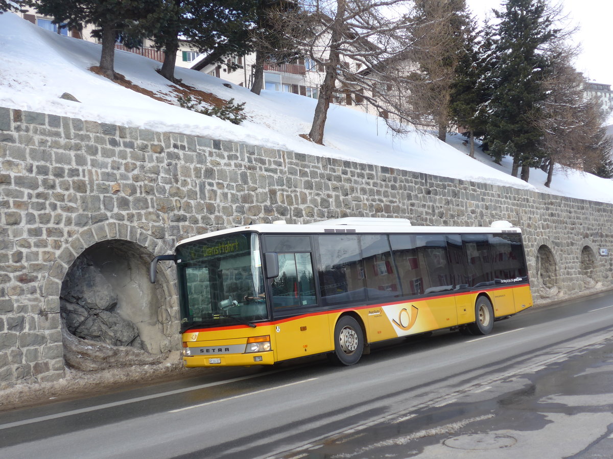 (188'163) - PostAuto Graubnden - GR 160'387 - Setra am 3. Februar 2018 beim Bahnhof St. Moritz