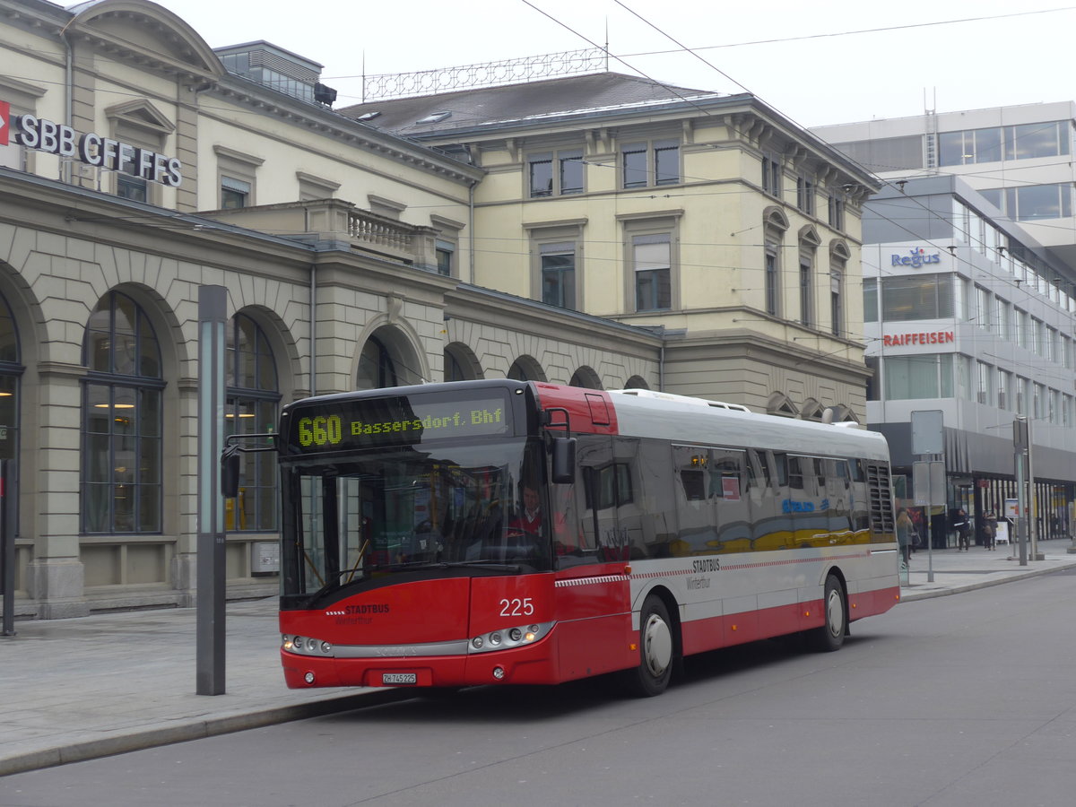 (188'355) - SW Winterthur - Nr. 225/ZH 745'225 - Solaris am 8. Februar 2018 beim Hauptbahnhof Winterthur